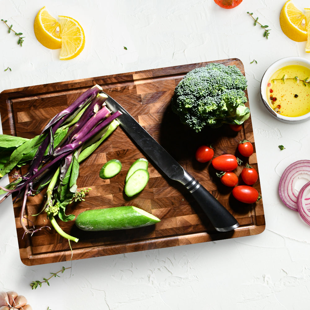 Chief's Upscale Cutting Board, Organic Acacia Hardwood